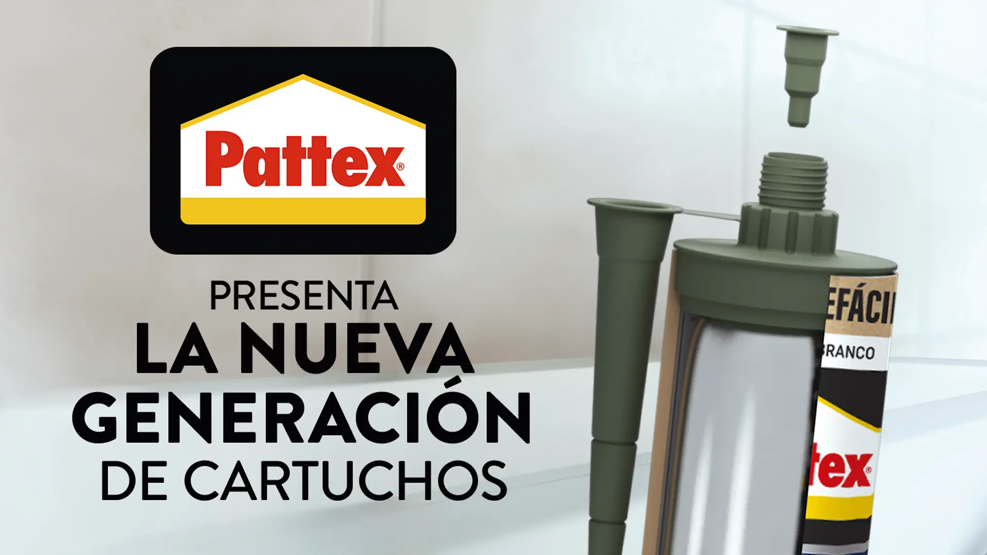 Cartucho Pattex com sistema Abrefácil e design sustentável em cartão reciclado.
